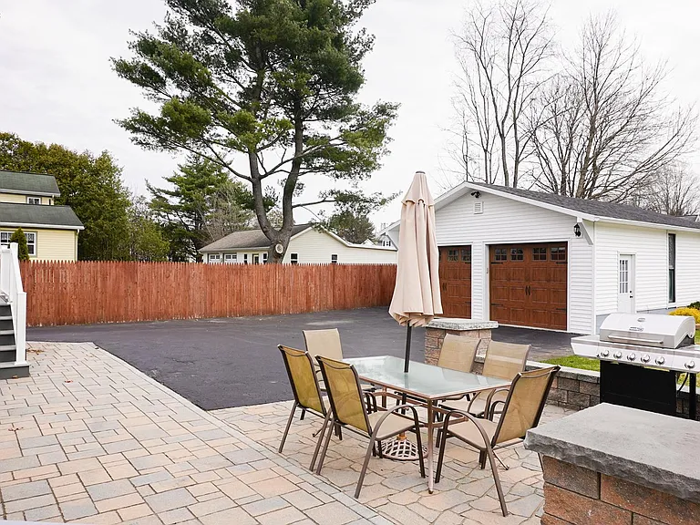 7 Hathorn St — Photo 25