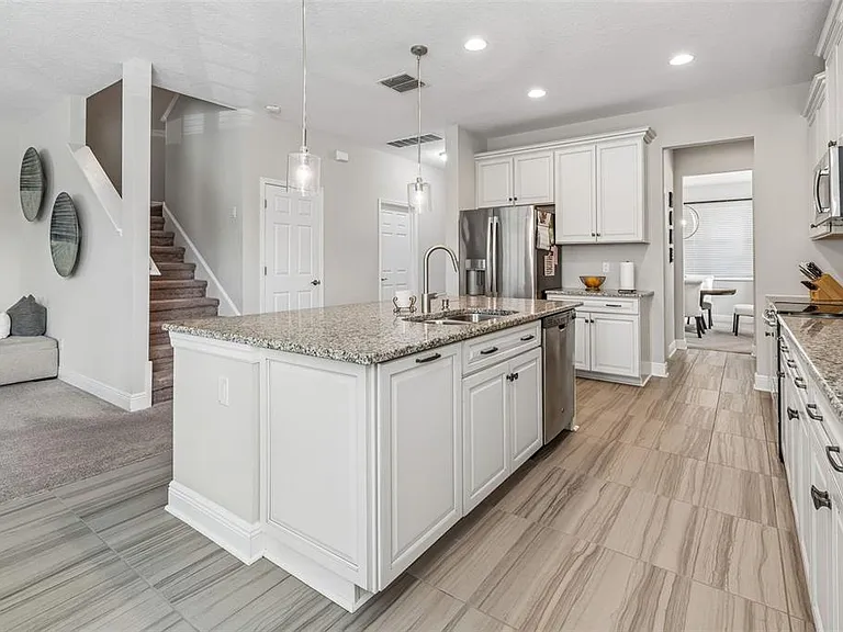 19328 Breynia Dr — Photo 16
