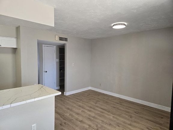 4th image of 3447 E Capri Ave