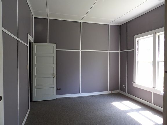 5th image of 403 Ruland St