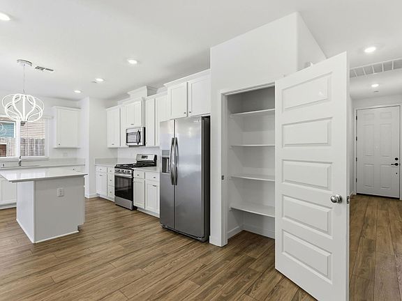 3rd image of 12542 Surfbird Way