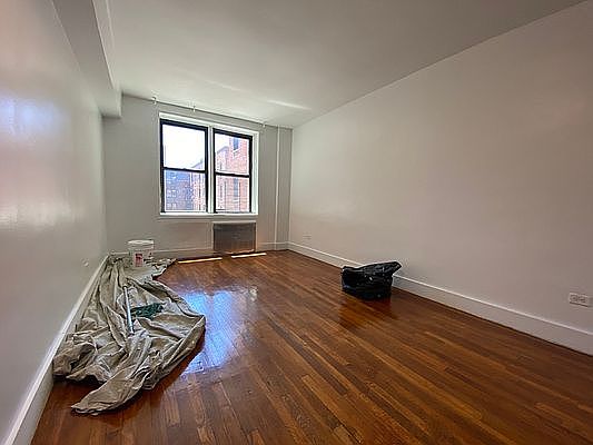 5th image of 275 Clarkson Ave #632