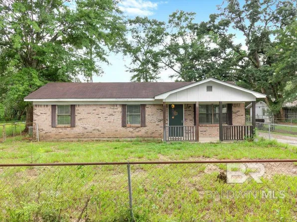 112 E Hurricane Rd, Bay Minette, AL 36507