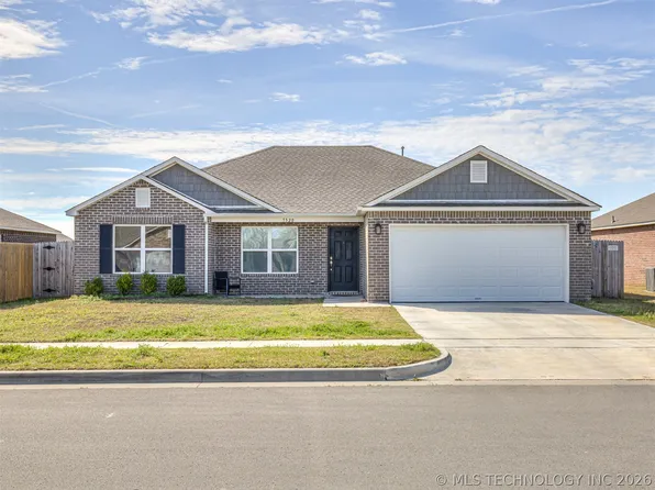 7520 E 157th Pl S, Bixby, OK 74008