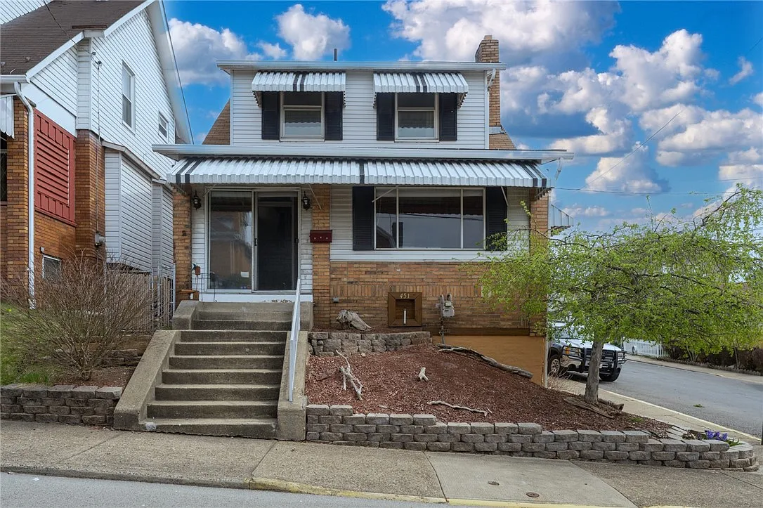 451 Ohio Ave photo 1