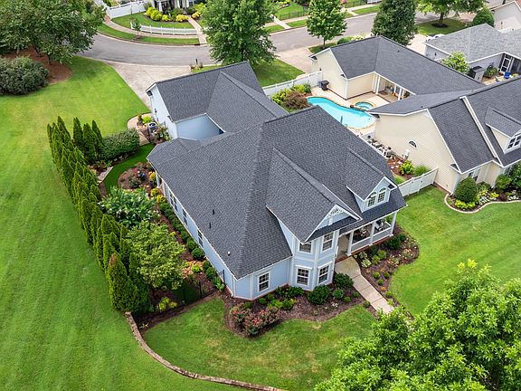 2nd image of 701 Fountainwood Blvd