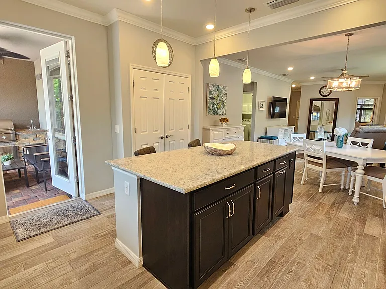 13858 Campoleone St — Photo 28