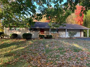 540 Sunset Blvd, Hermitage, PA 16148