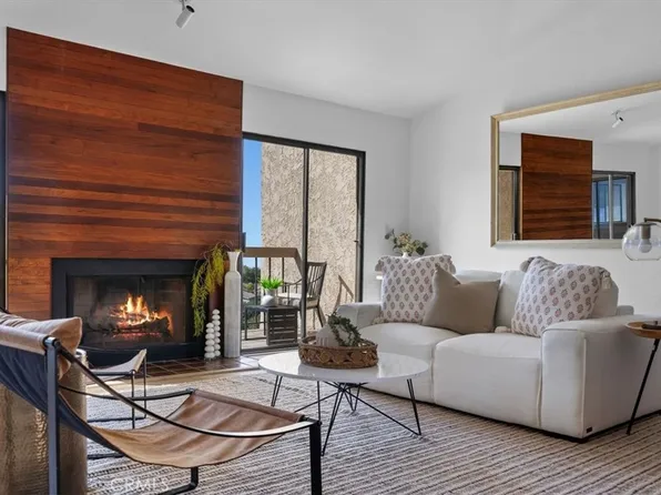 18 Coraltree Ln #8, Palos Verdes Peninsula, CA 90274