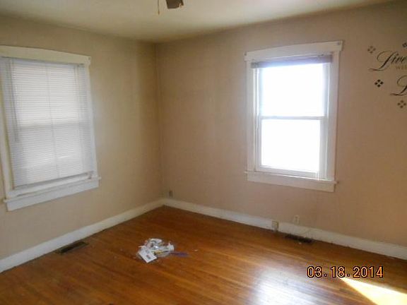 4th image of 211 Crane Dr