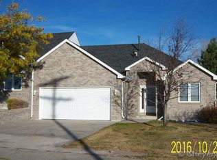5803 Weaver Rd, Cheyenne, WY 82009