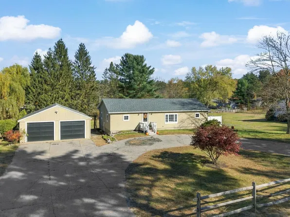 46 Chester Turnpike, Allenstown, NH 03275