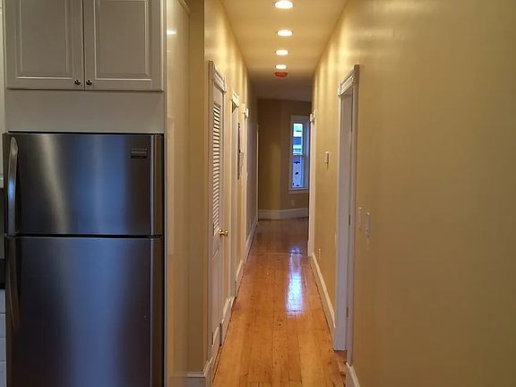 3rd image of 507 E 3rd St #3