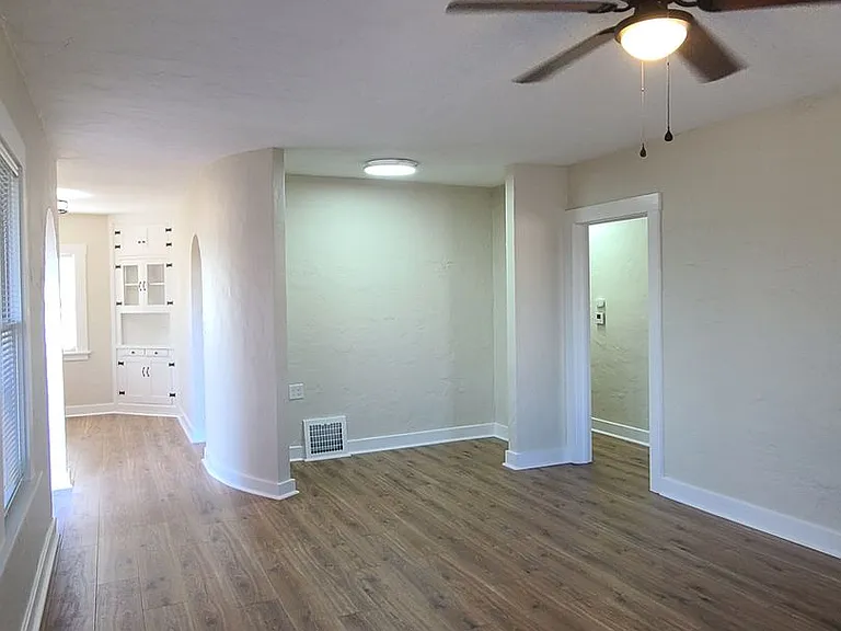114 Taylor St — Photo 17