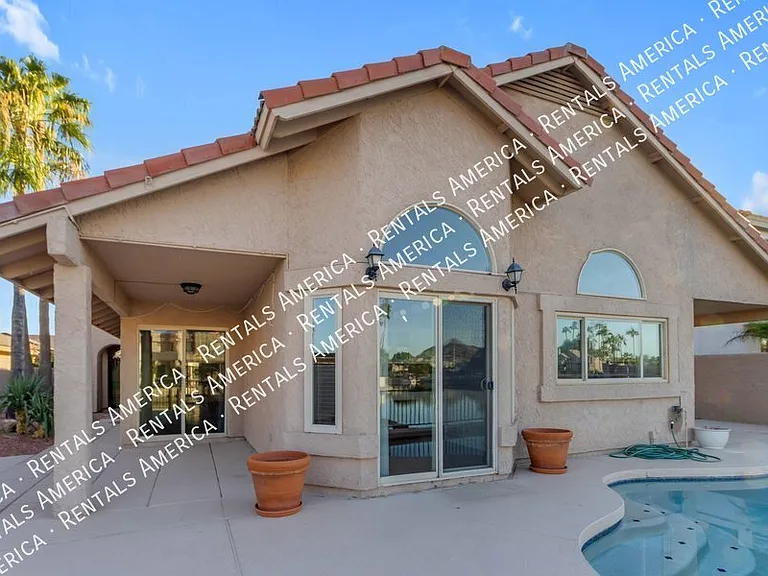 5822 W Abraham Ln — Photo 31