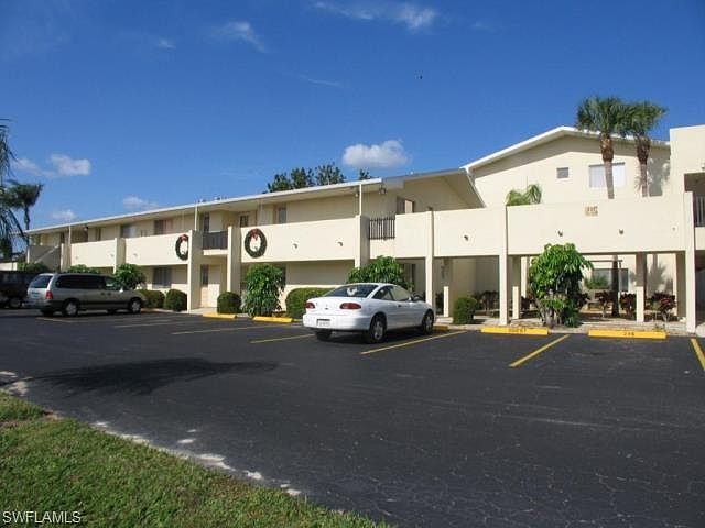 1st image of 333 Joel Blvd APT 240
