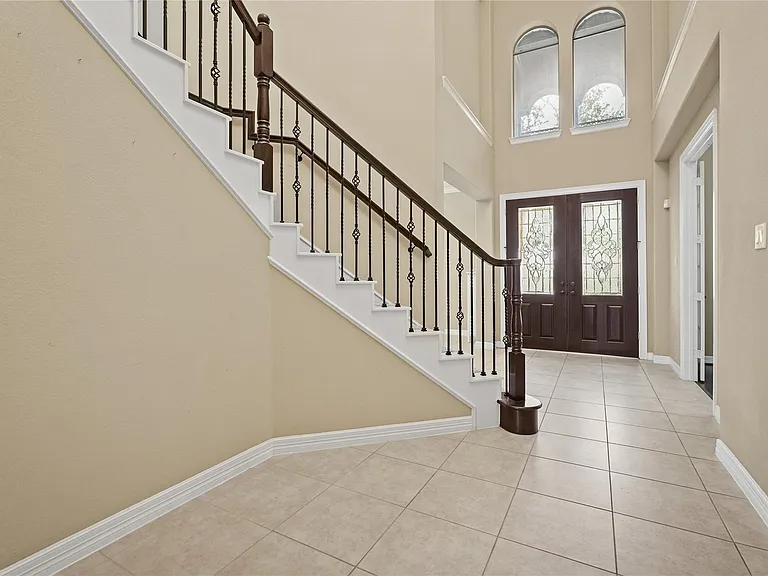 2515 Sentry Oak Way — Photo 6
