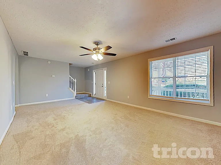 3940 Michaels Creek Way — Photo 6