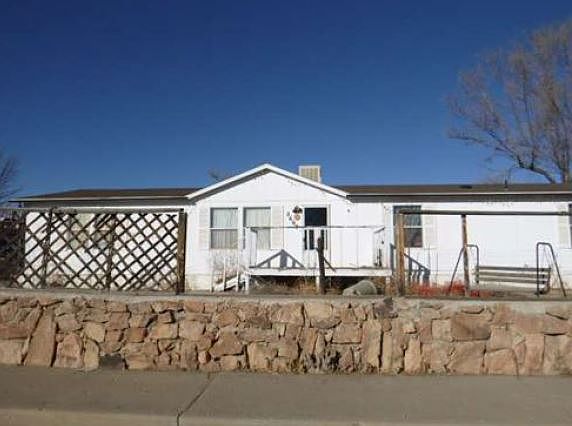 1st image of 2609 E 7th St
