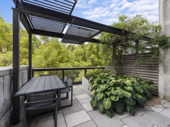 90 Furman Street image 1 of 14