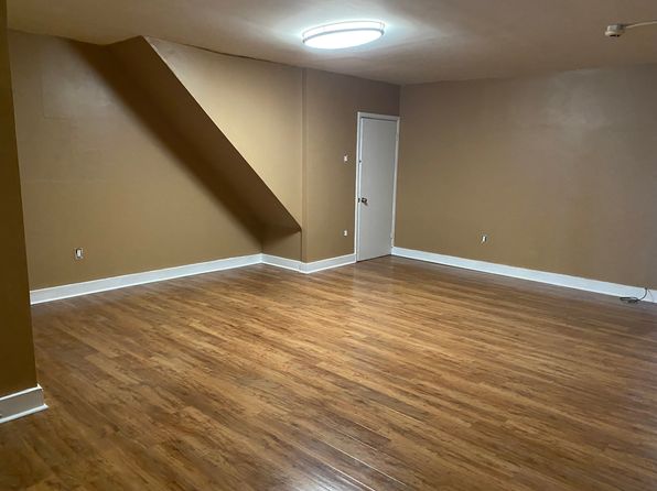 112 Chestnut St FLOOR 3