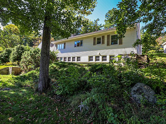 2nd image of 650 Somerset Street