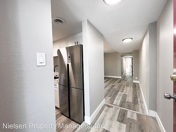 2nd image of 1711 27th St APT A