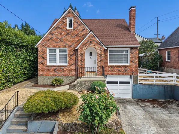 1008 High Avenue, Bremerton, WA 98337