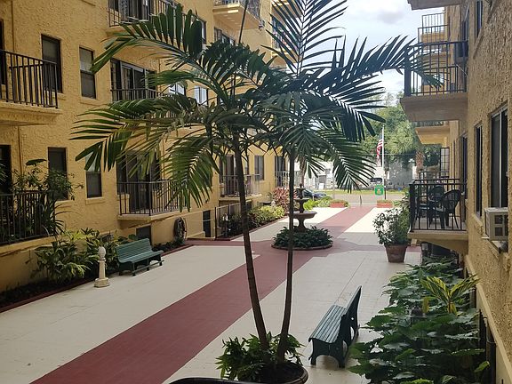 2nd image of 130 4th Ave N APT 107