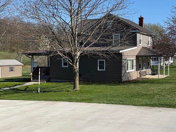 3rd image of 2391 Raystown Rd