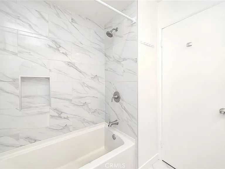 972 E California Blvd #202 — Photo 14