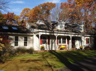 4380 Upper Ridge Rd, Pennsburg, PA 18073