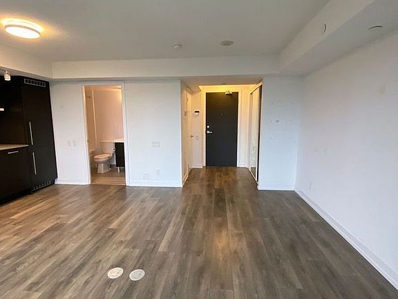 2nd image of 365 Church St #1407