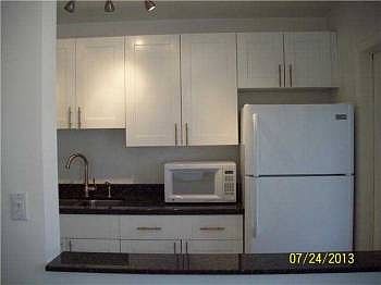 4th image of 5050 Bayview Dr APT 18