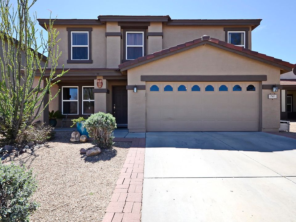 1st image of 749 W Bougainvillea Dr