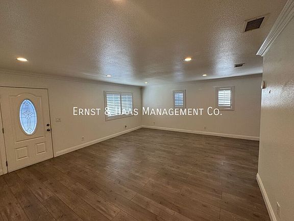 5th image of 12701 Waldorf Dr