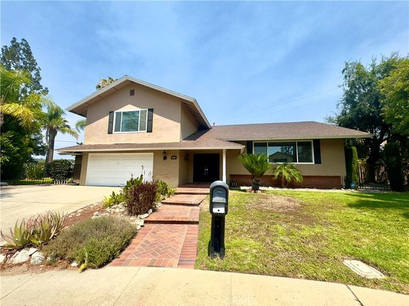 2319 La Sierra Way