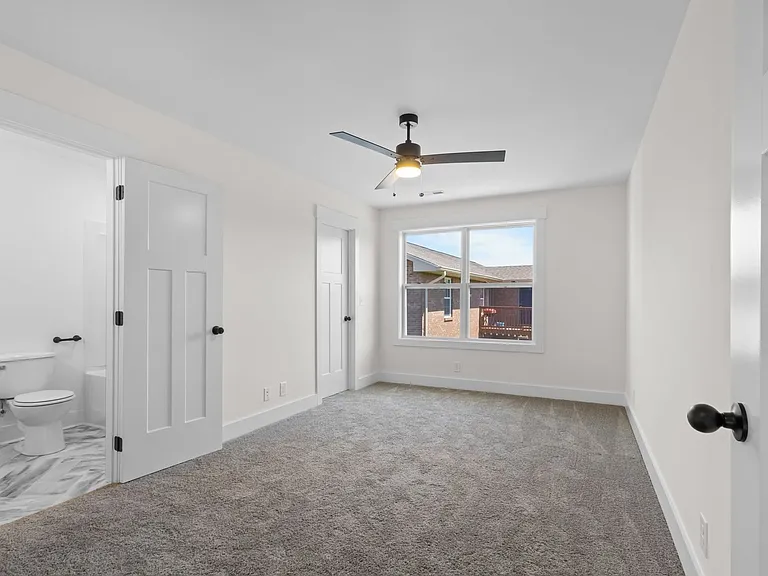 3873 Jockey Dr — Photo 16