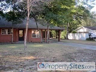 2nd image of 393 Andrew Dr
