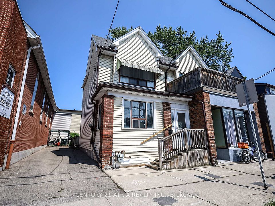 1st image of 869 Pape Ave E