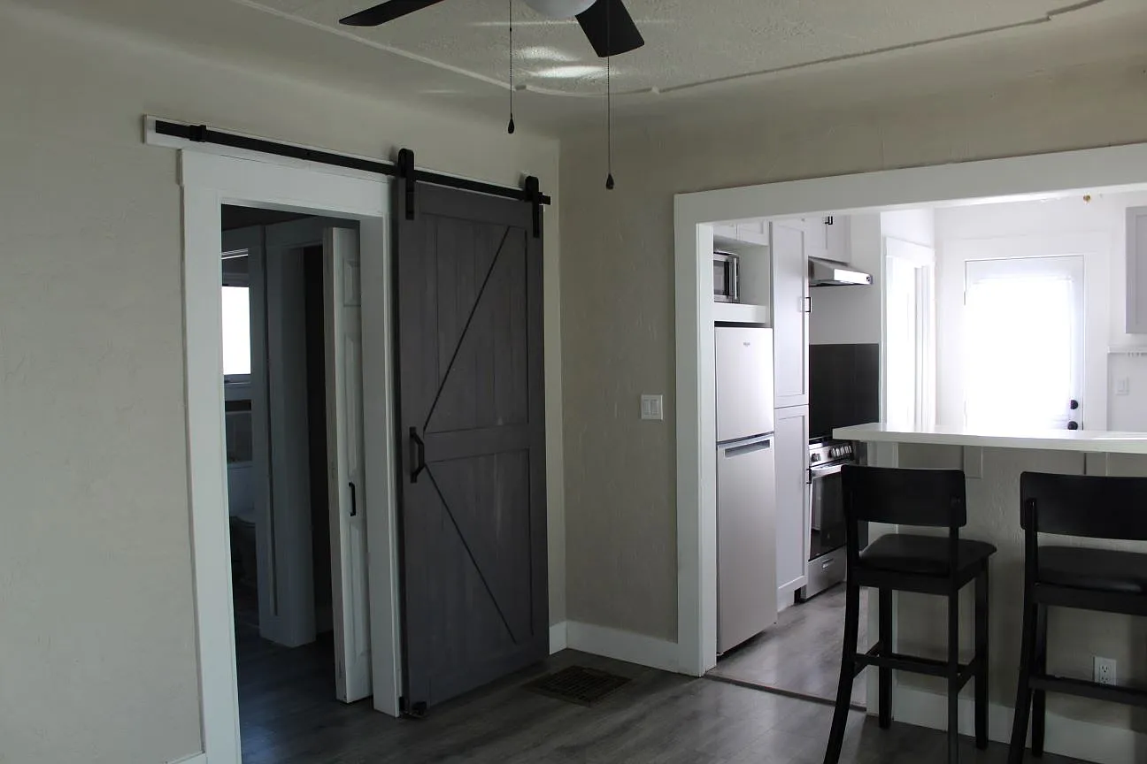 1 bed, 500 sqft, $3,200 — Photo 3