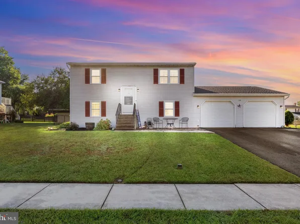 2368 Heather Rd, York, PA 17408