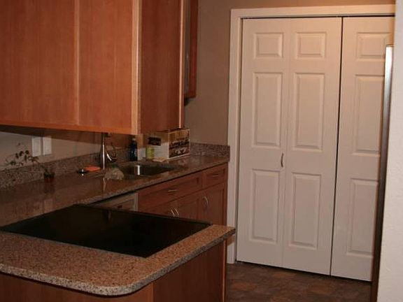 Kitchen (laundry in closet)
