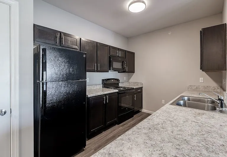 516 N Pierce St #516 — Photo 3