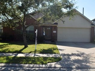 5010 Blanco Dr, Pearland, TX 77584
