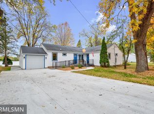 2061 Baker Trl, Faribault, MN 55021