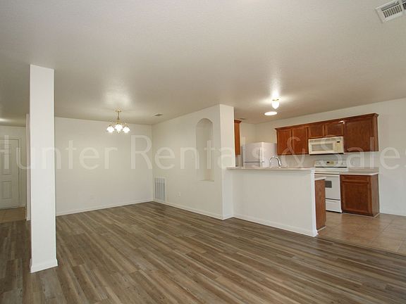 4th image of 5514 Orts Dr