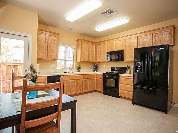 4th image of 2757 Lindbergh Ln