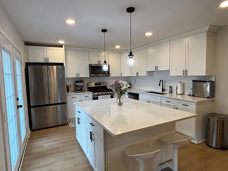 1443 Belmont Ave SE — Photo 6