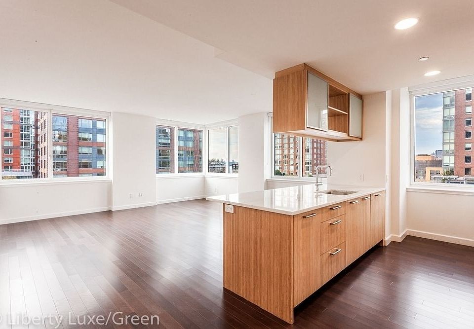 1st image of 200 N End Ave APT 17B